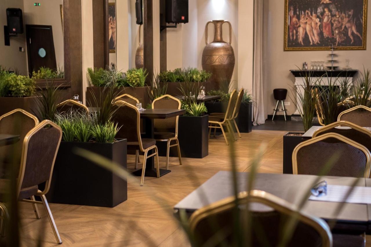 Hotel Grand Hedonist ปานเชโว ภายนอก รูปภาพ